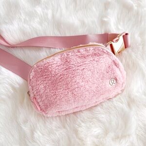 Lululemon Light Pink Mesh Bag